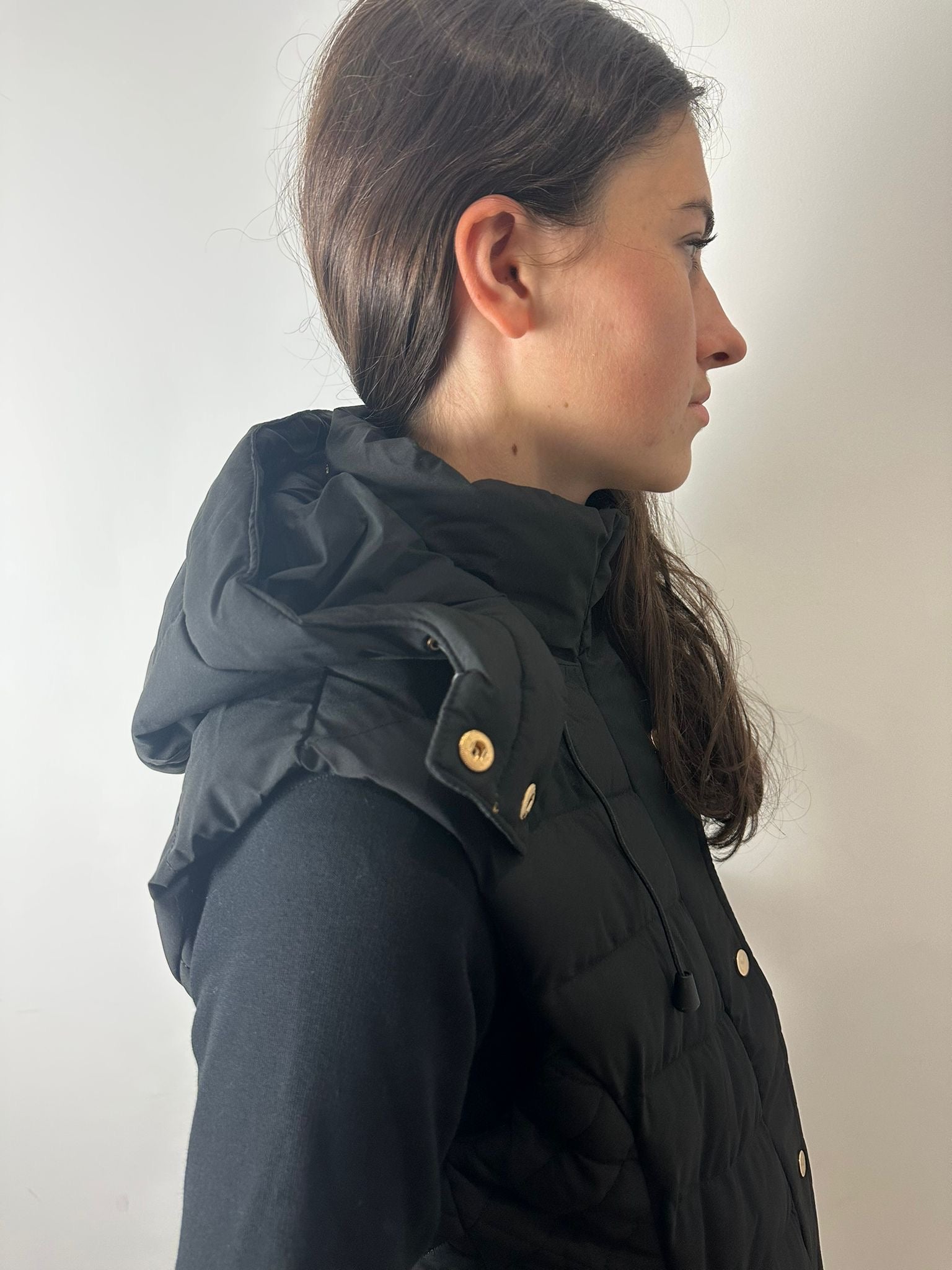 Doudoune Sans Manche "So Chic" Black / Gold & Chaussettes & Bonnet