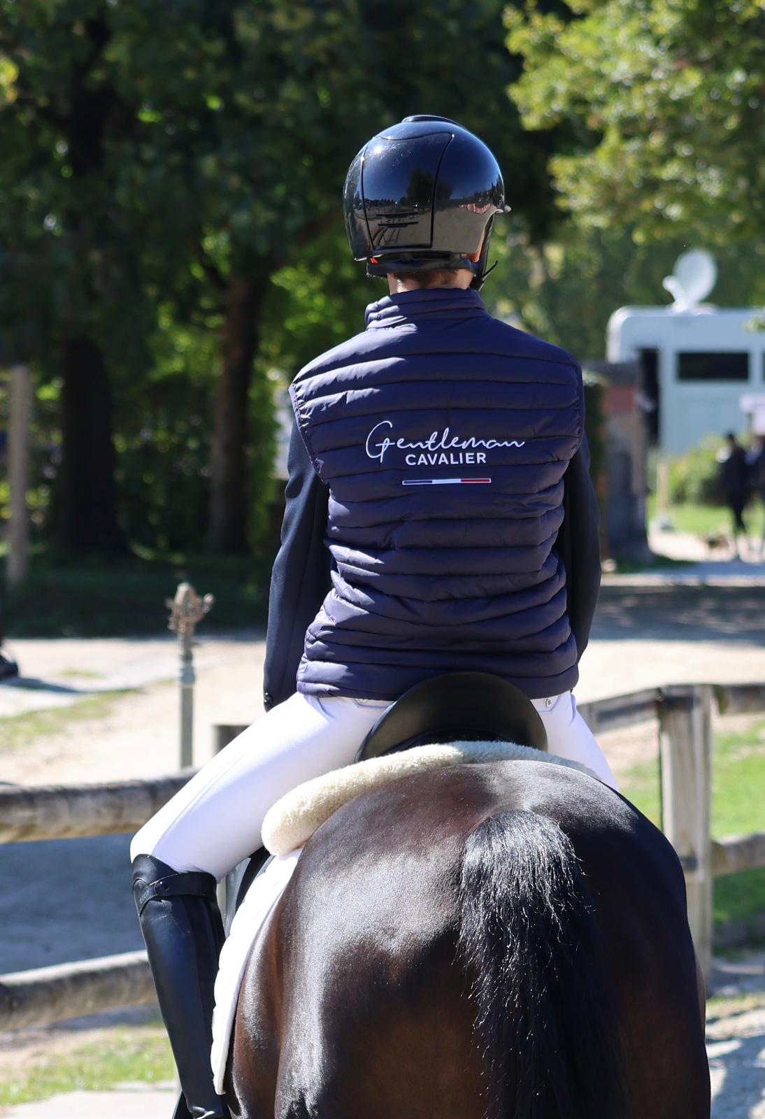 DOUDOUNE SANS MANCHES BRODÉE GENTLEMAN CAVALIER