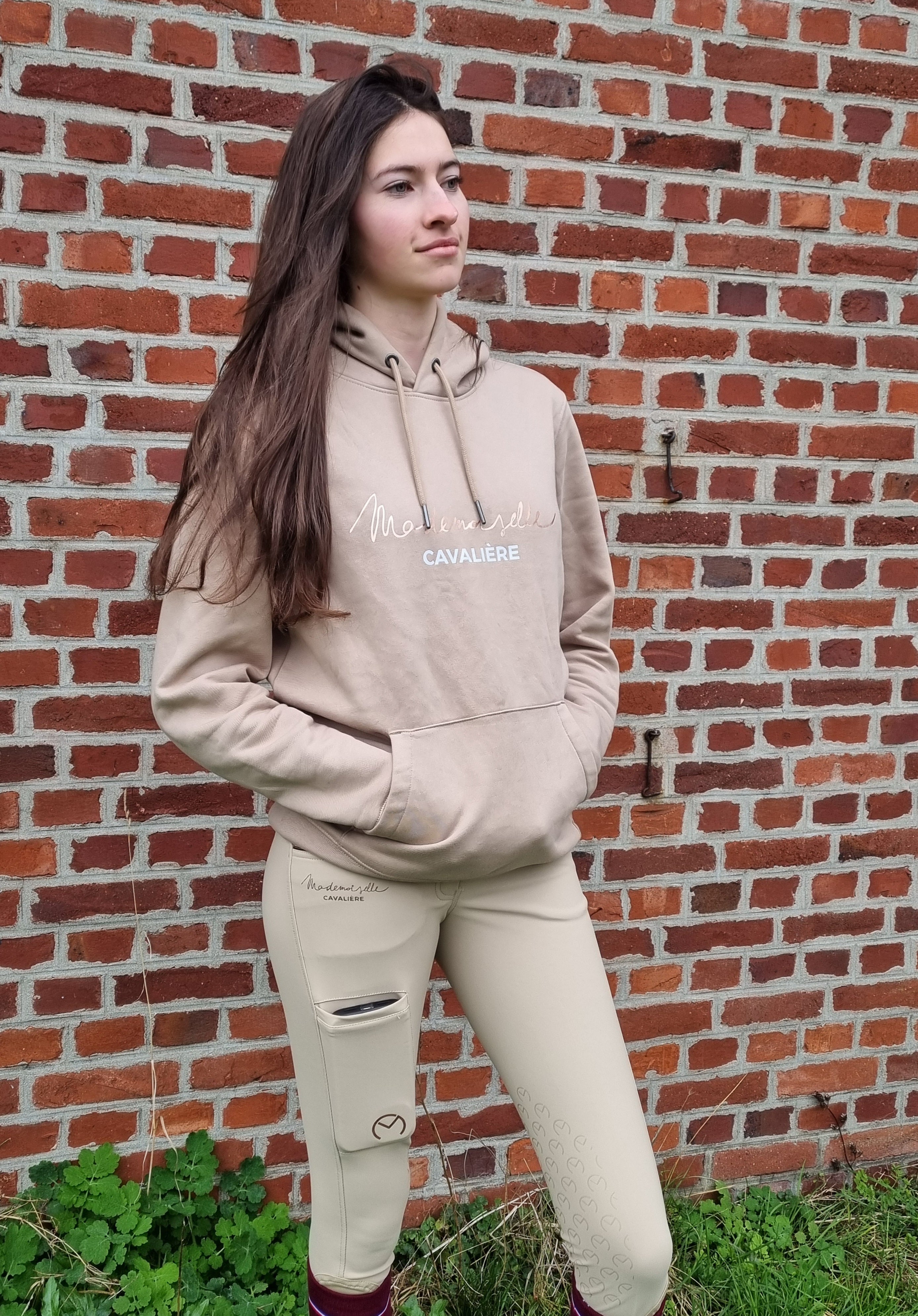 Pack PANTALON "So chic" SAND & Chaussettes & Casquette