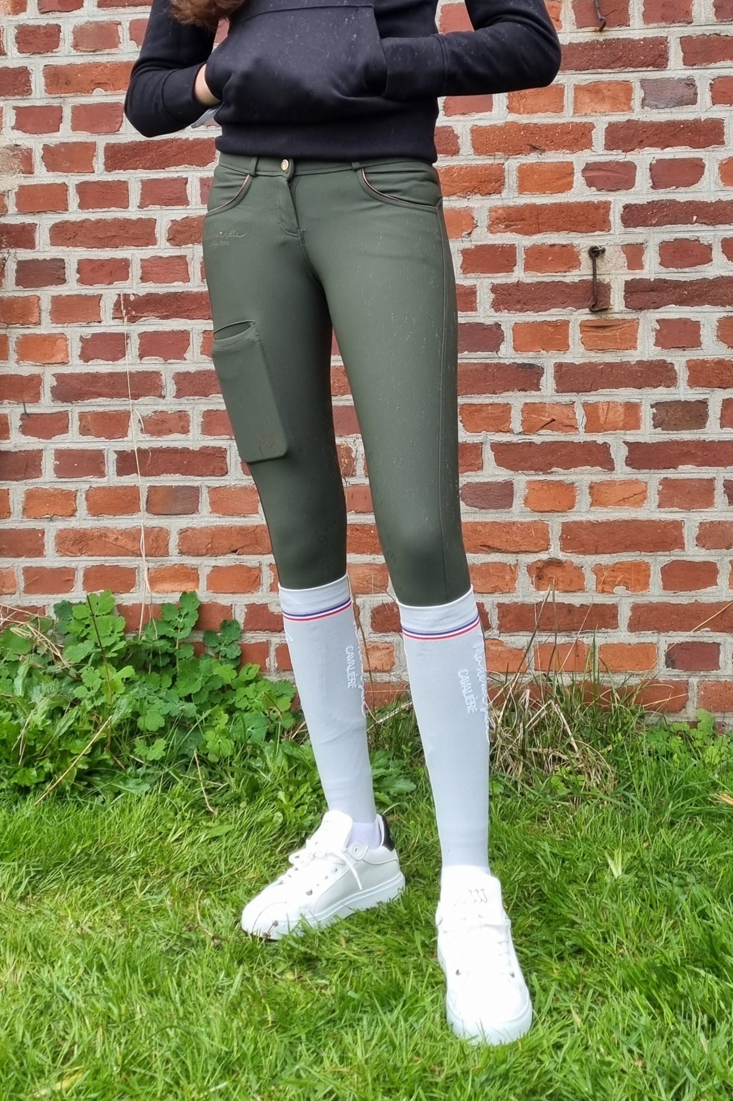 Pack Pantalon "So Chic" Green Forest & Chaussettes & Ceinture & Bracelet