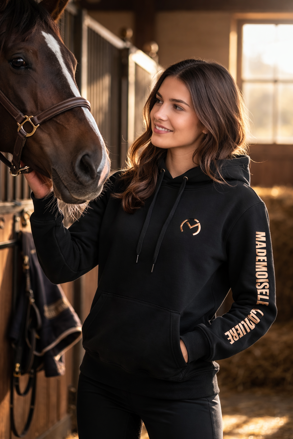 🔥NOUVEAU 🔥Sweat BLACK & GOLD SLEEVE